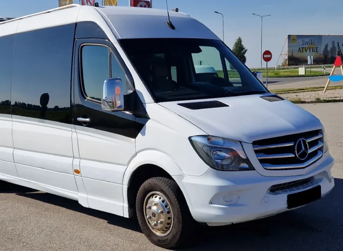 Mikroautobusų nuoma 20 vietų
